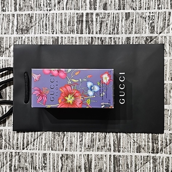 NIB Gucci Flora NEW Gorgeous Gardenia Eau de Parfum 3.3 oz – Limited Edition - Picture 1 of 5